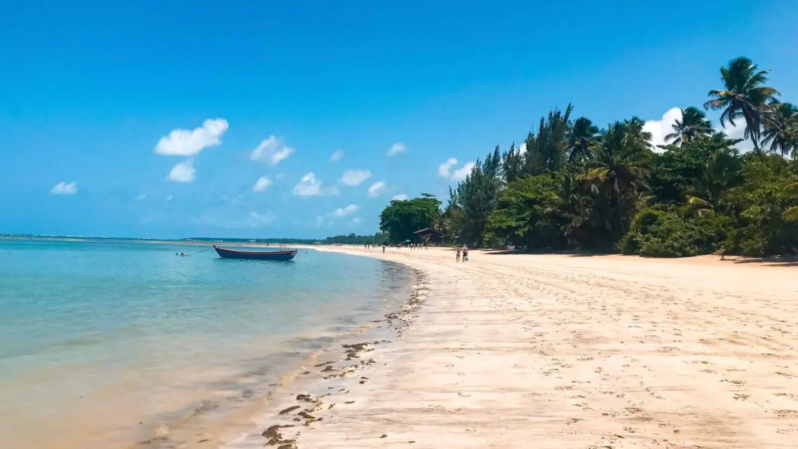 Praia do Morro de São Paulo, vilarejo localizado na Bahia